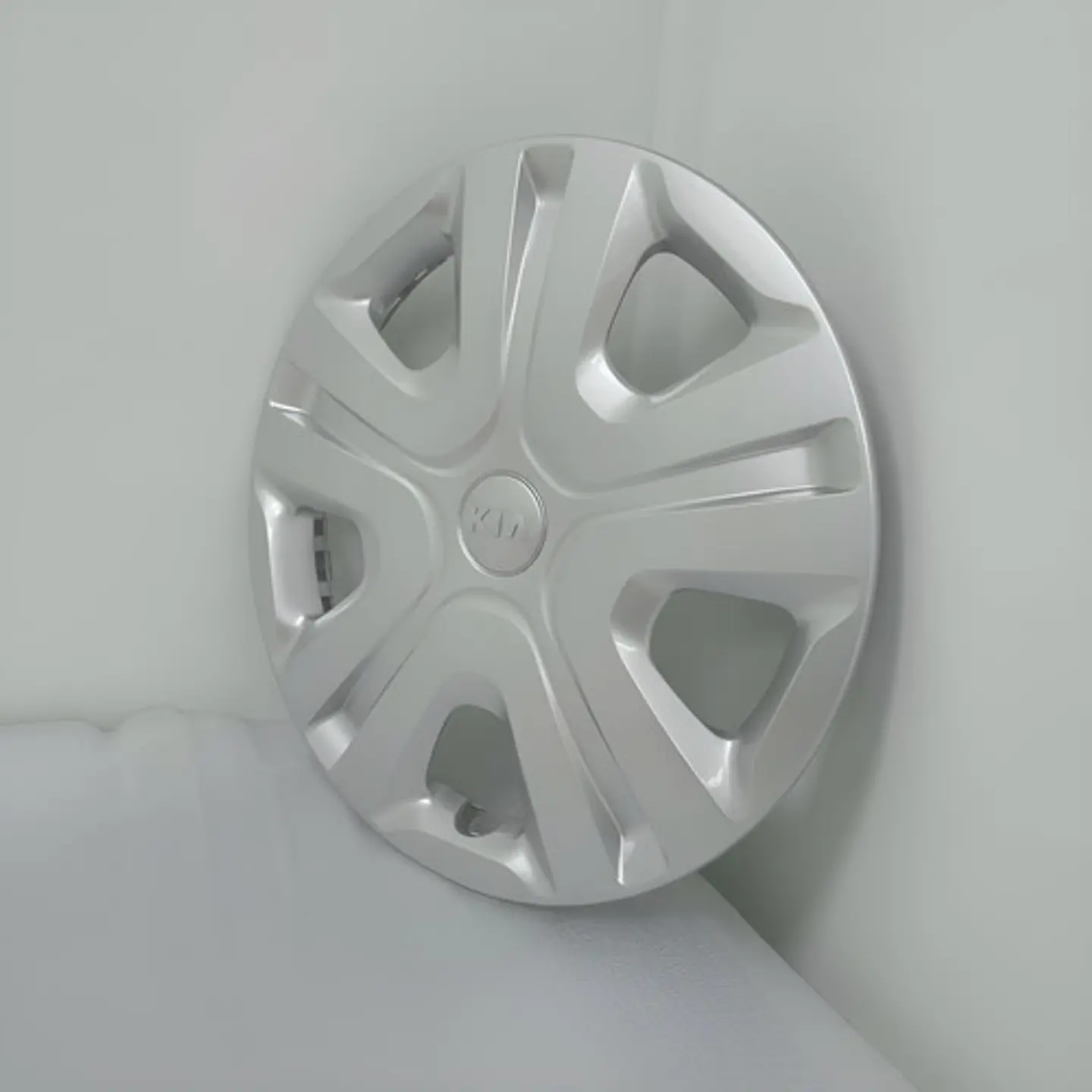 Tapa De Rueda Delantera Aro 15  Para Frontier 2016-2021 5