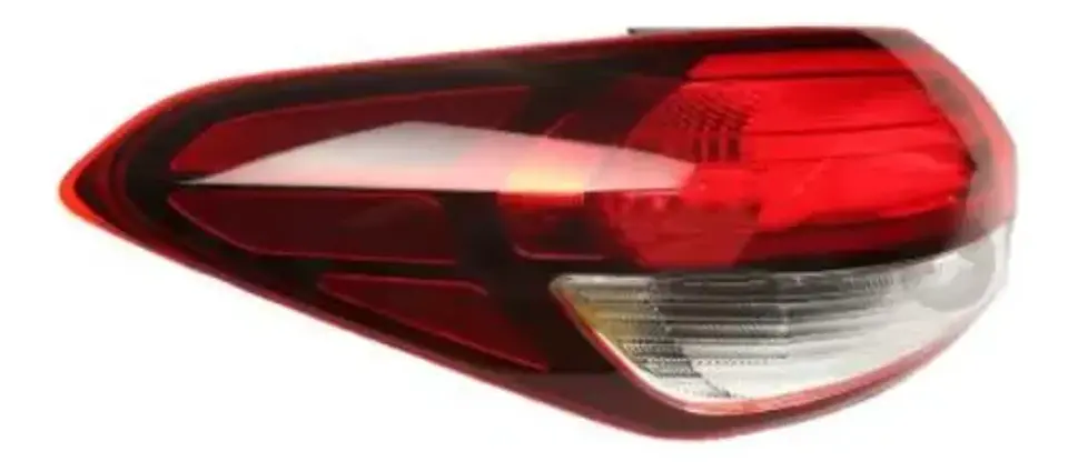 Foco Trasero Exterior Izquierdo Kia Cerato 2014-2019 1