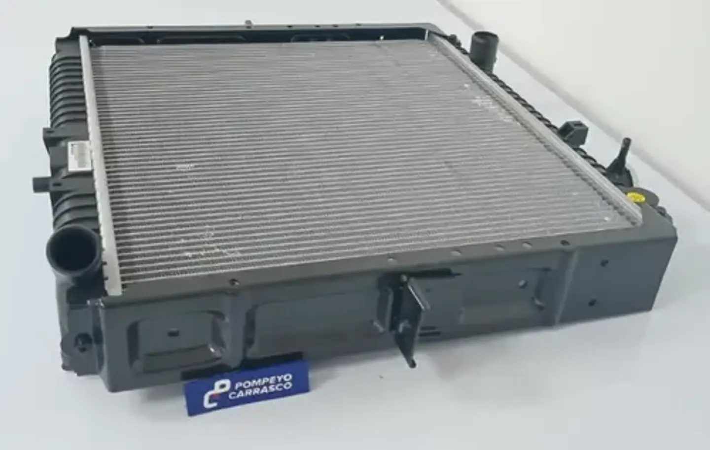 Radiador Agua Kia Frontier (2010-2017) 2