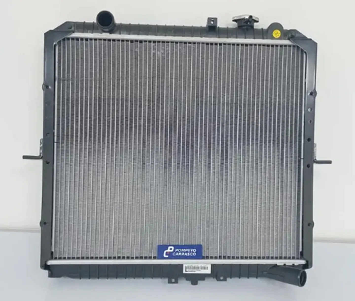 Radiador Agua Kia Frontier (2010-2017) 7