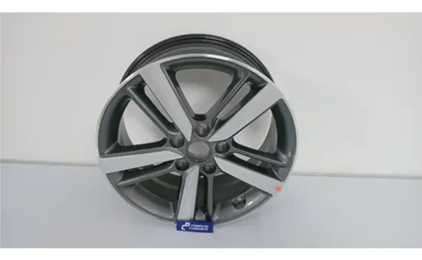 Llanta Aleacion Aro 17 Kia Cerato (2016-2019) 5