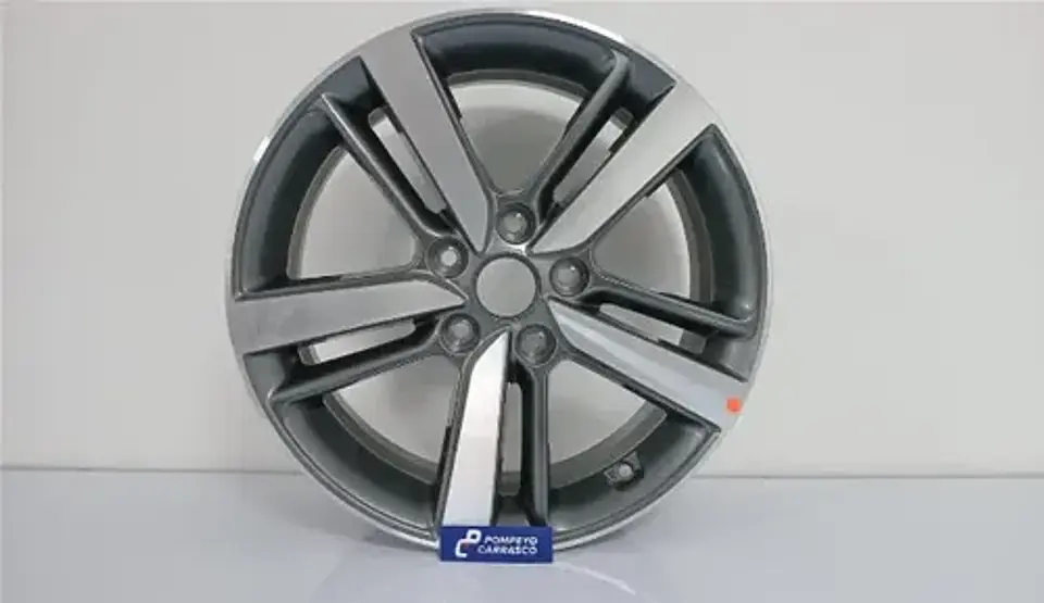 Llanta Aleacion Aro 17 Kia Cerato (2016-2019) 6