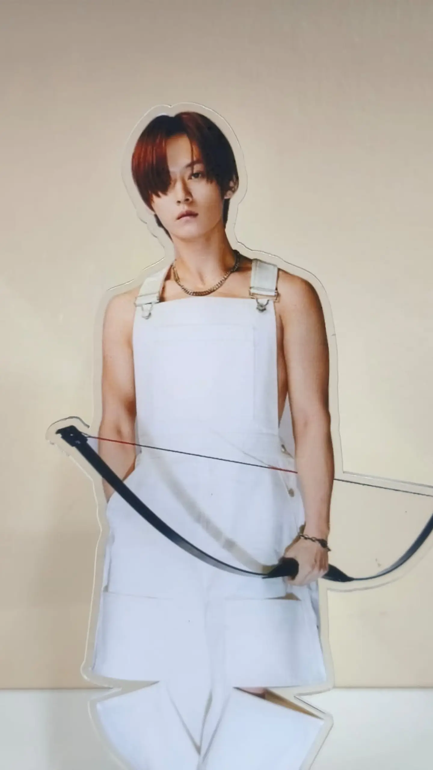 Standee Acrlico Lee Know 4