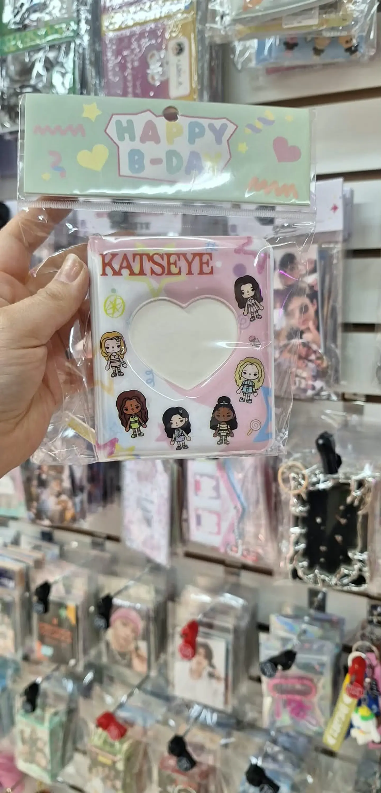 Binder Katseye (38 pcs) 1