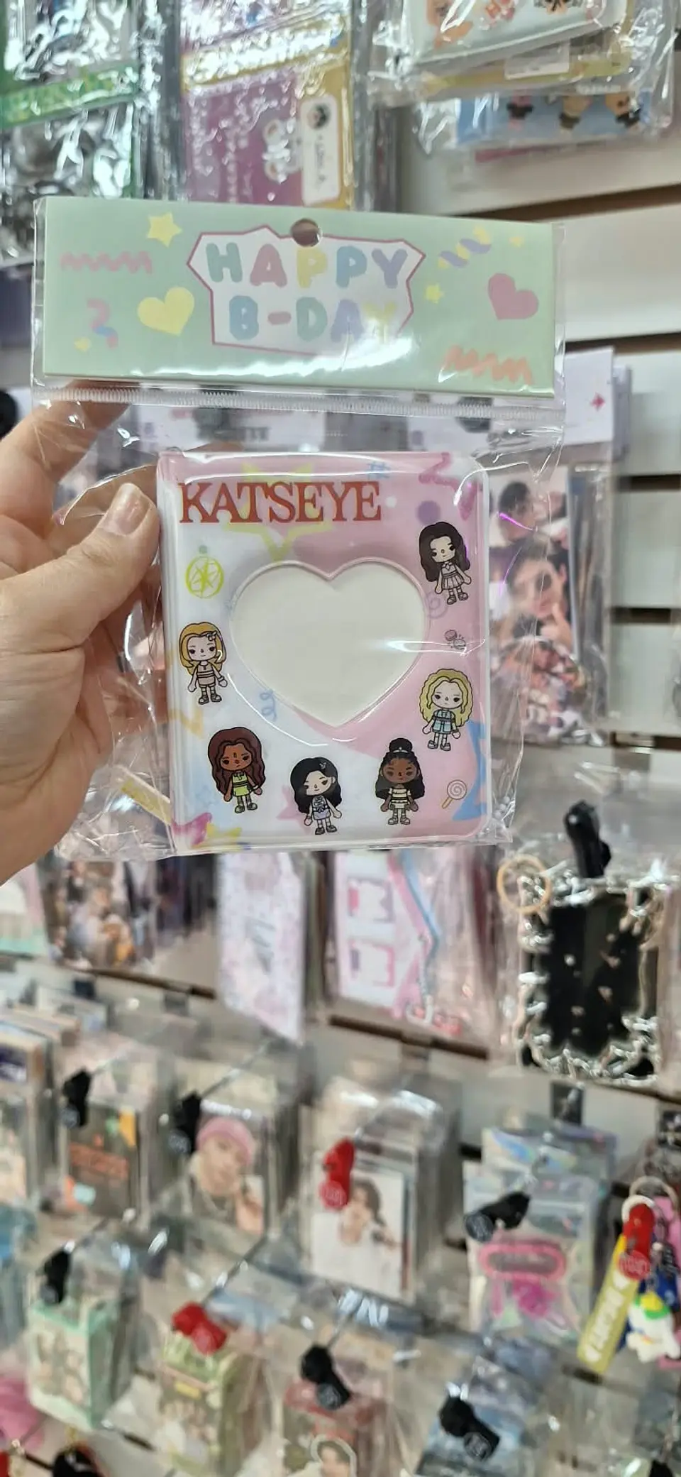Binder Katseye (38 pcs) 1