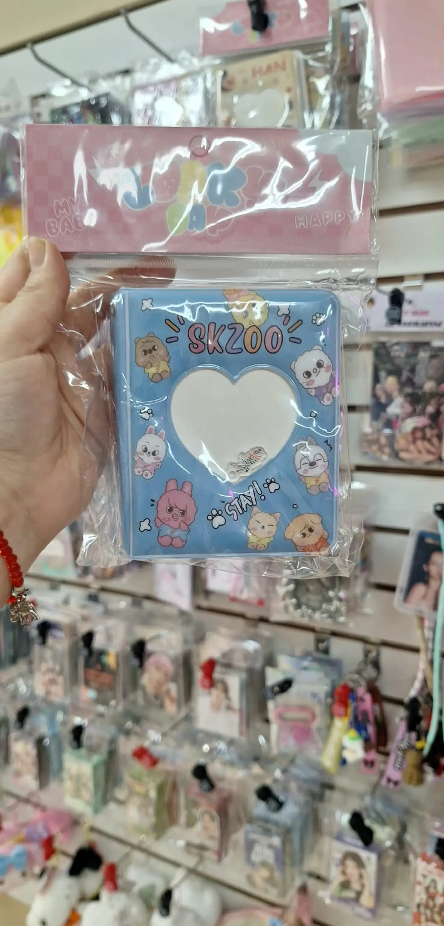 Binder Stray Kids Celeste (38 pcs)  1