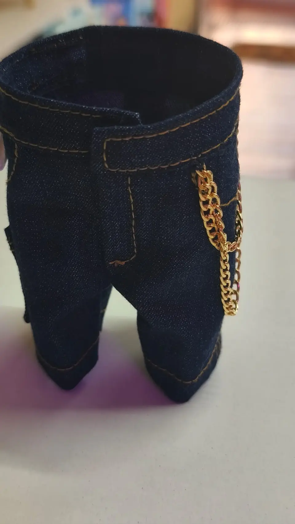 Pantalon Jeans Skzoo con cadena (Azul Oscuro) 1