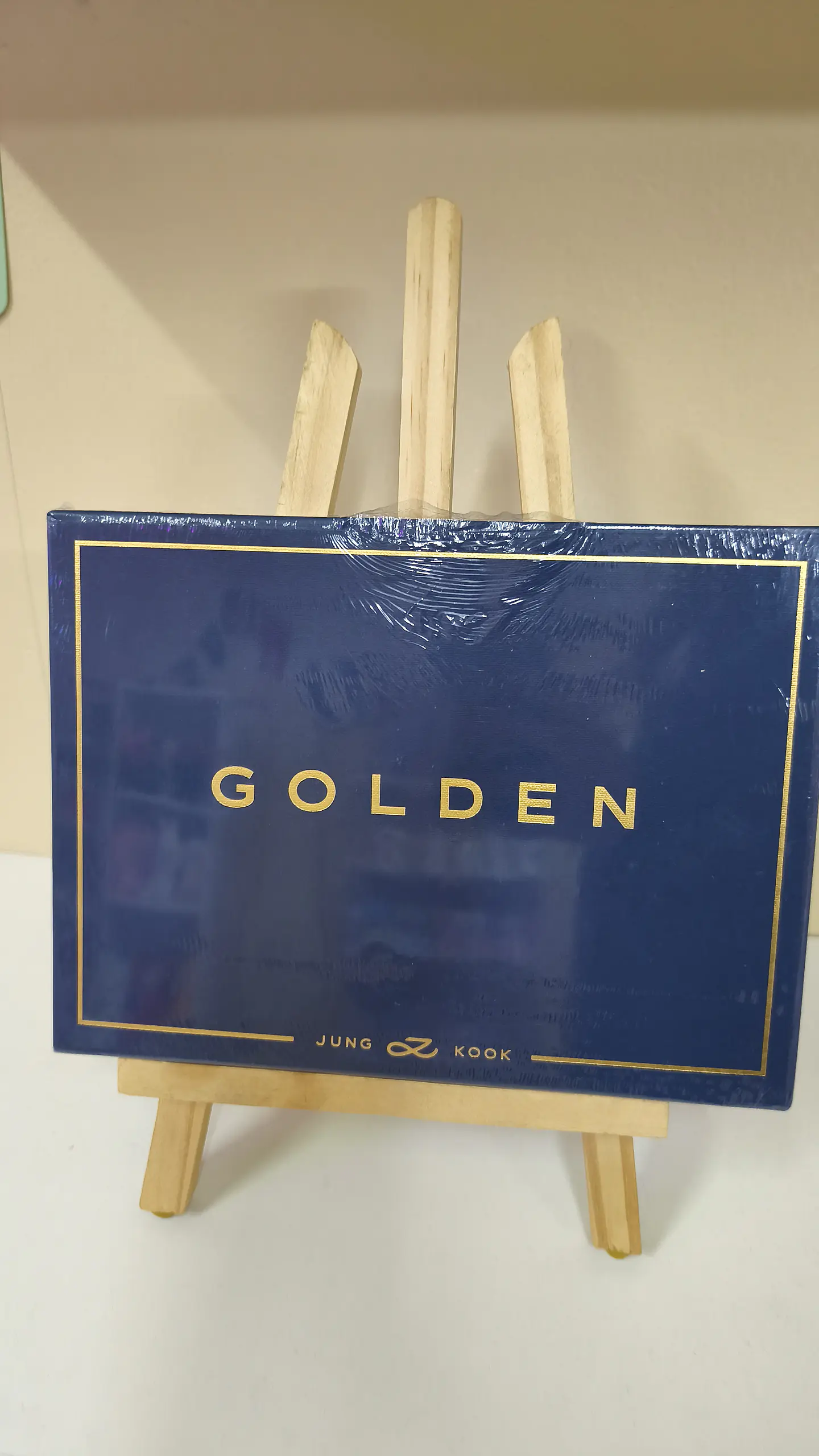 Album Golden - Jungkook BTS 3