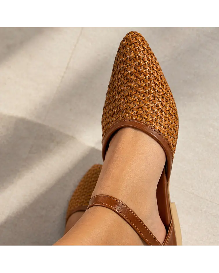 Eloisa Camel