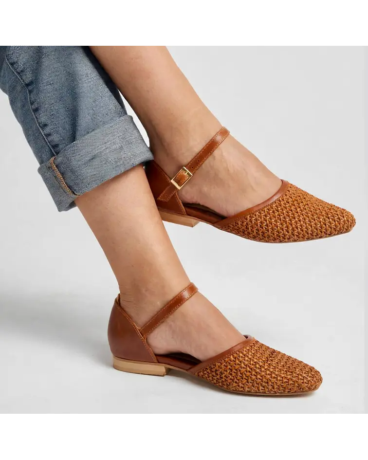 Eloisa Camel