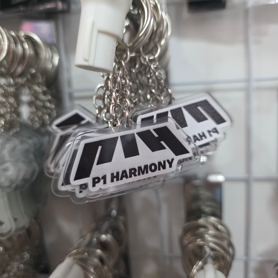 LLAVERO ACRÍLICO 11