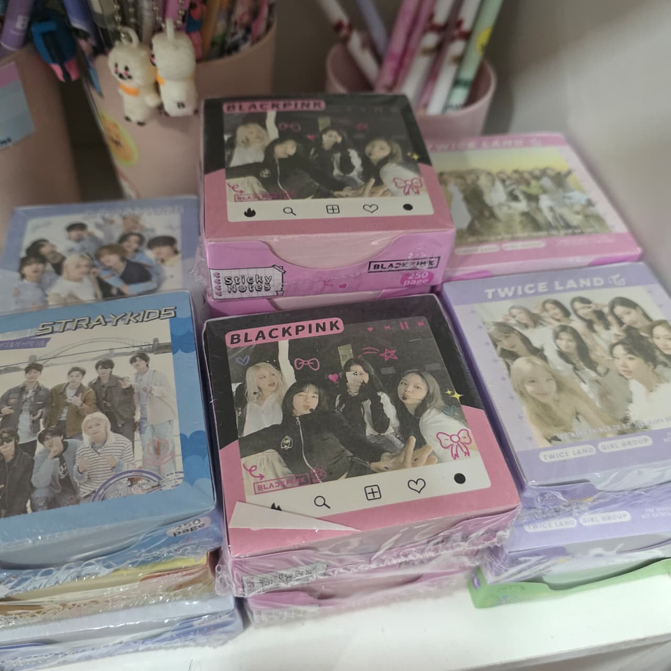 BLOC DE NOTAS / MEMO PADS 1