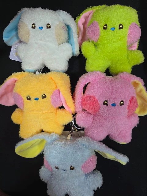 PELUCHE LLAVERO NEW JEANS