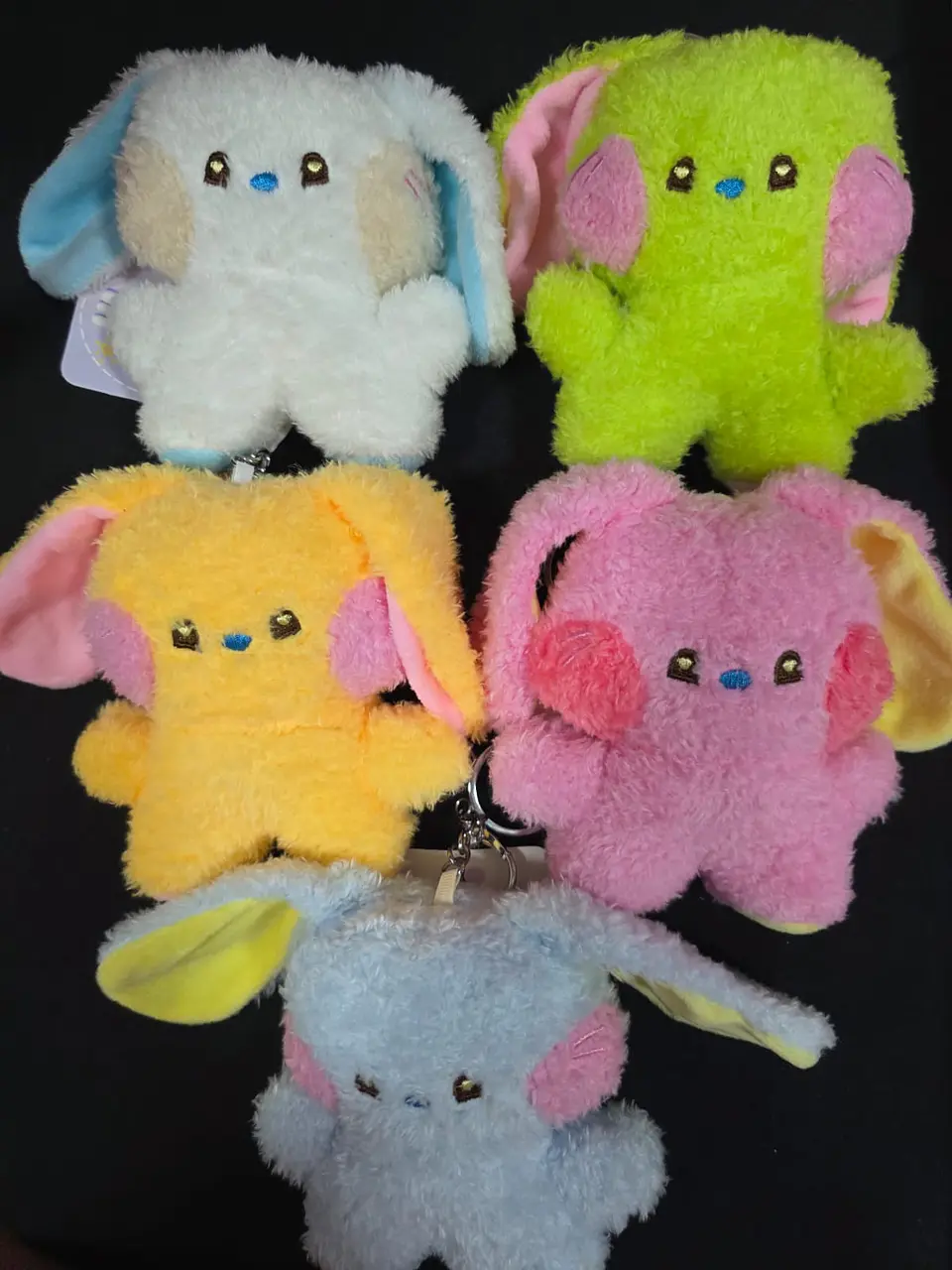 PELUCHE LLAVERO NEW JEANS 1