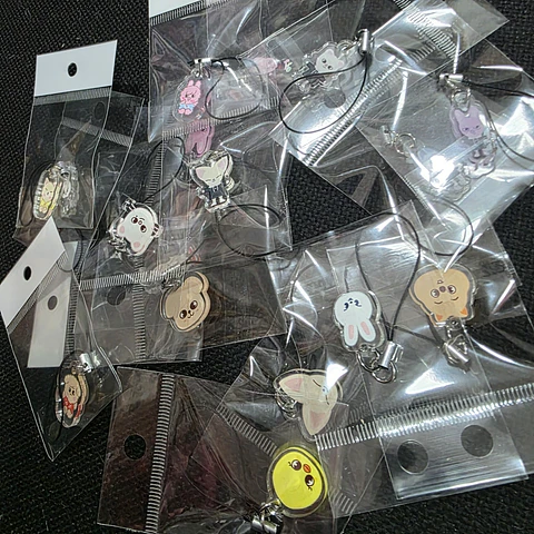 PHONE STRAP SKZOO