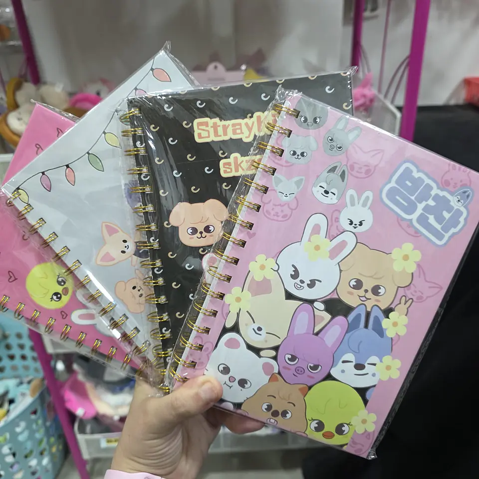 LIBRETA STRAY KIDS - SKZOO 1
