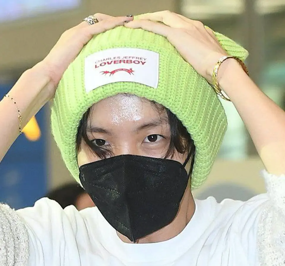 GORRO OREJAS CORTAS 10