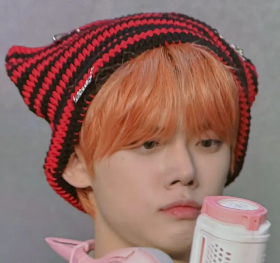 GORRO OREJAS CORTAS 18