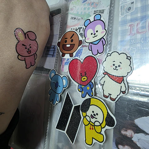 TATUAJE TEMPORAL BT21