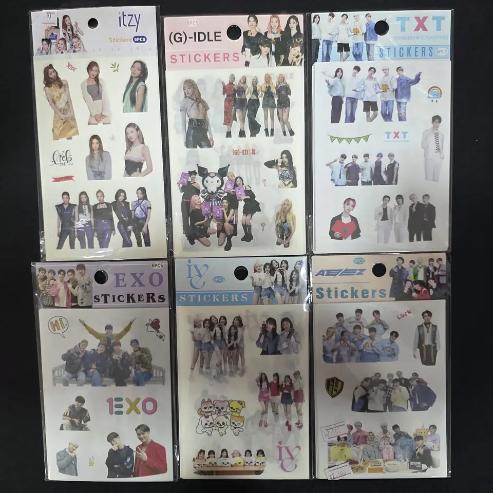6 HOJAS DE STICKER - IVE 1