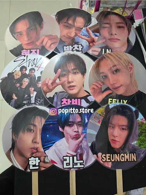PICKET STRAY KIDS