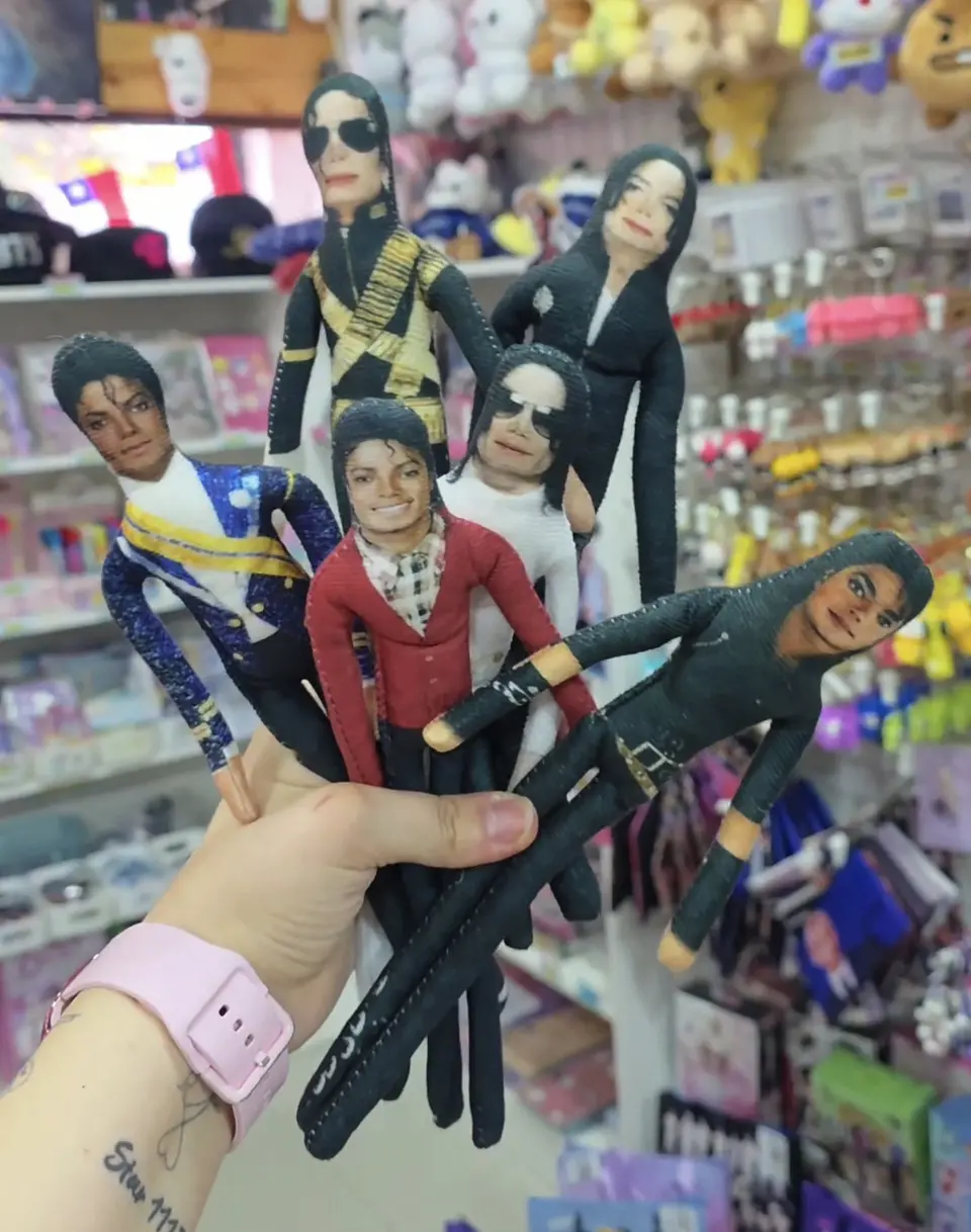 MICHAEL JACKSON 1