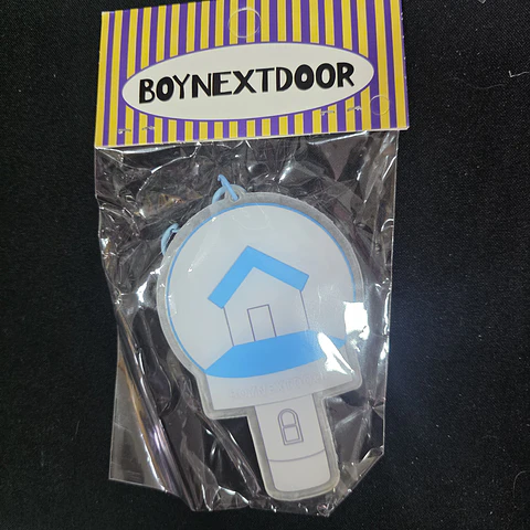 LLAVERO LIGHTSTICK XL - BOYNEXTDOOR