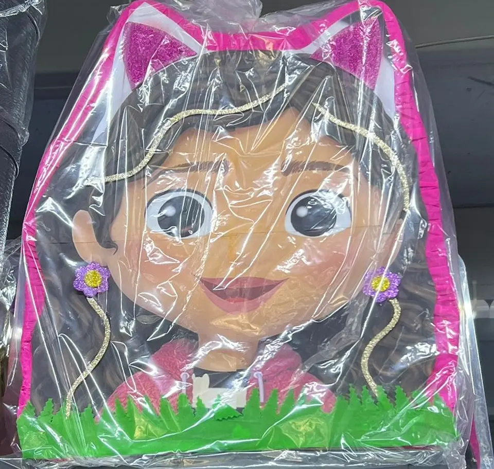 PIÑATA GABY  2