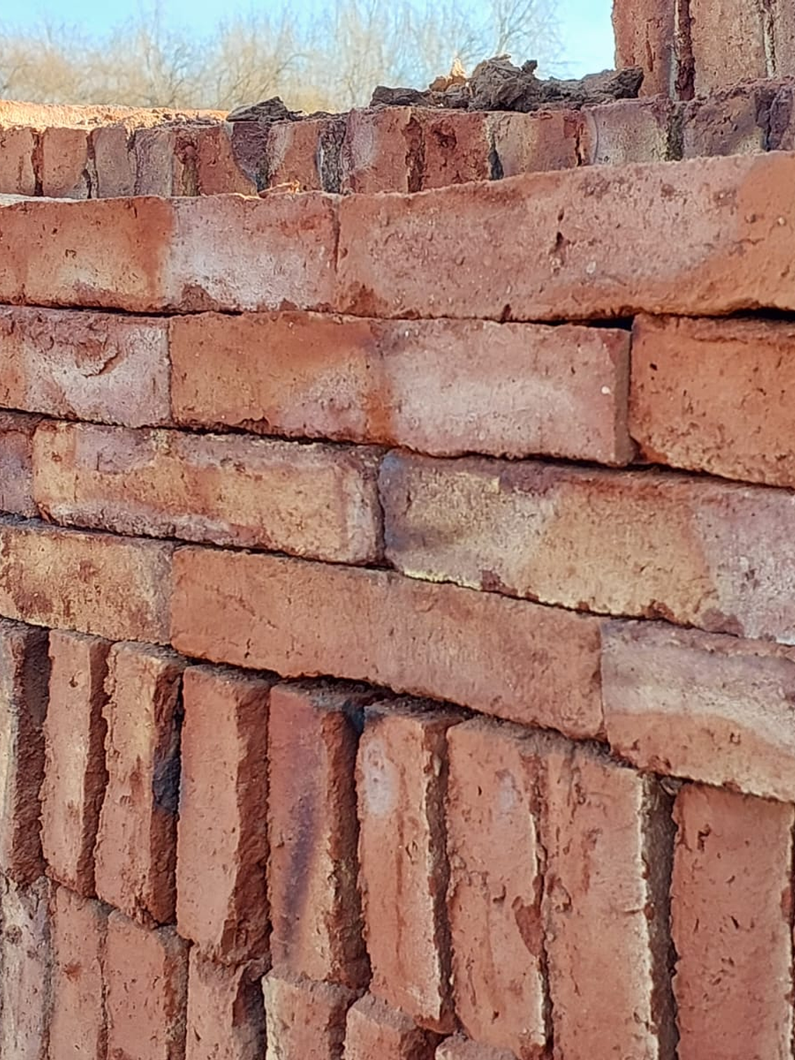 Ladrillo Fiscal - Desde 1100 unidades Puesto en Obra en la RM 4