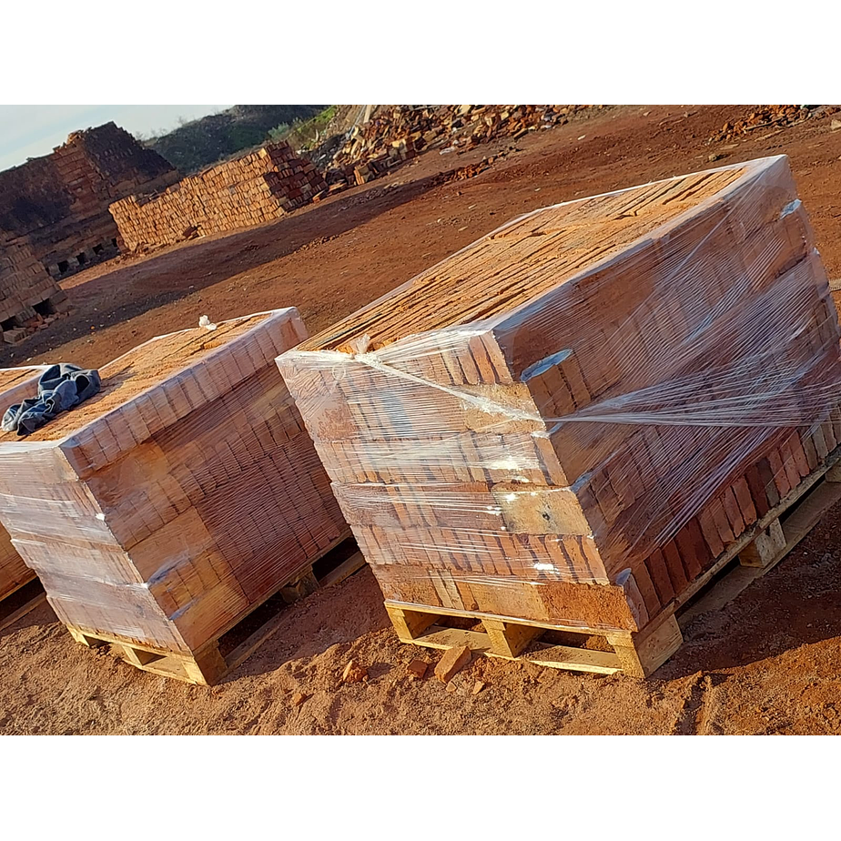 Ladrillo Fiscal - Desde 1000 unidades Puesto en Obra en la RM 5