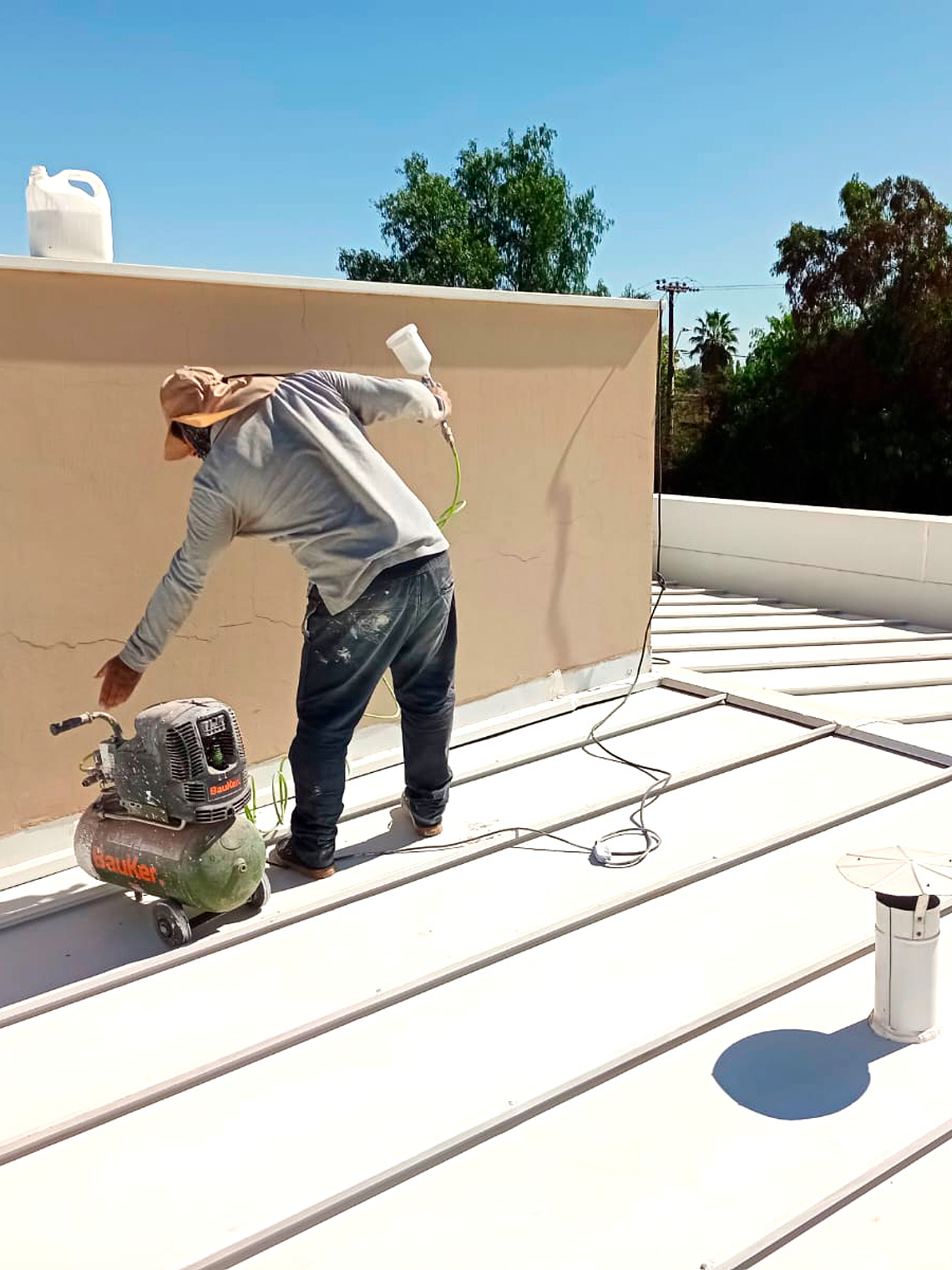 Pintura disipadora de calor Thempec Ultra® - 1 Gal.  4