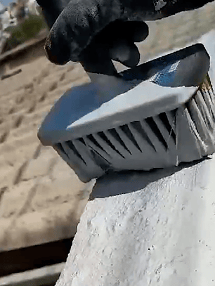 Pintura engomada elástica para la protección contra el agua 4 Kg. Dryko Vedatudo / Grafito