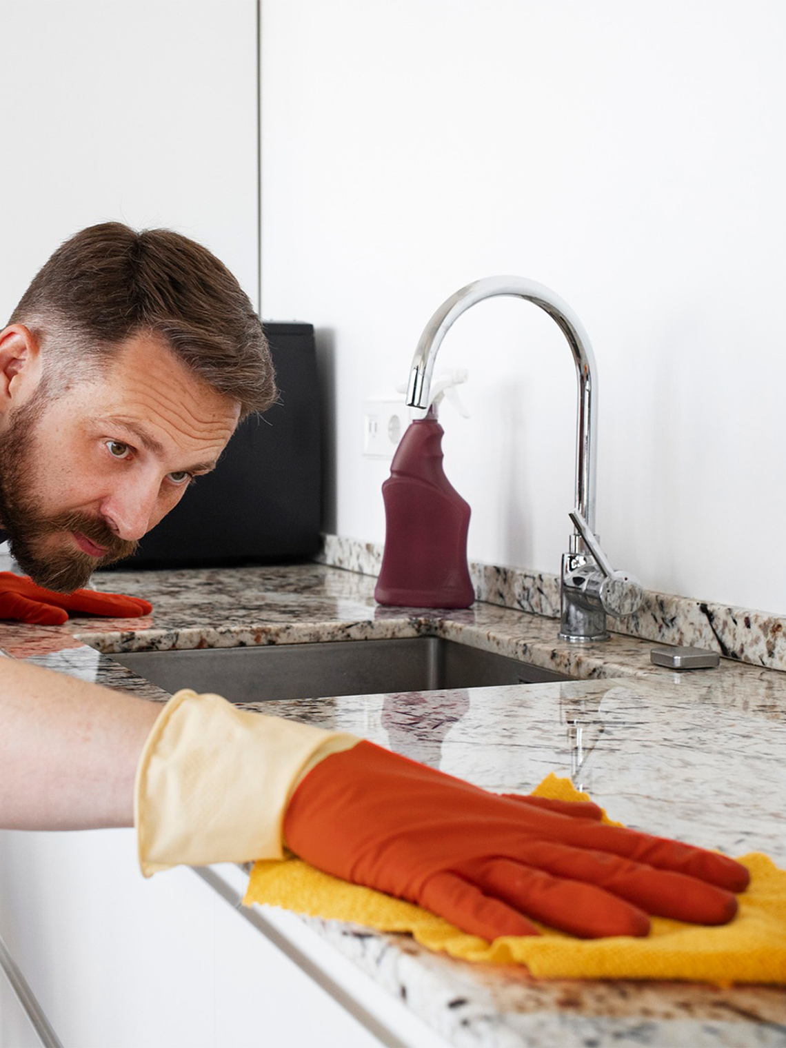 Espuma limpiadora multiuso en aerosol Merclin 360cc. 2