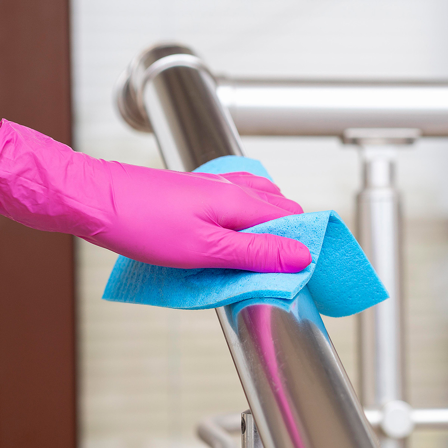 Espuma limpiadora multiuso en aerosol Merclin 360cc. 4