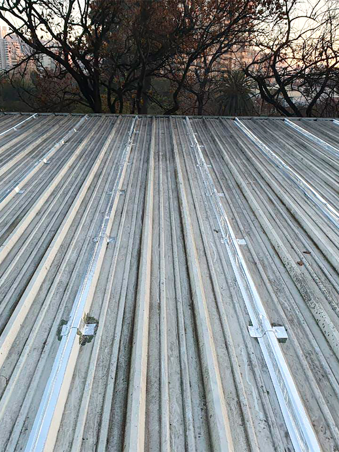 Cinta Asfáltica Adhesiva Multiuso y tapagoteras DRYKOFITA 30 cm x 10 mt- Aluminizada - DRYKO 8