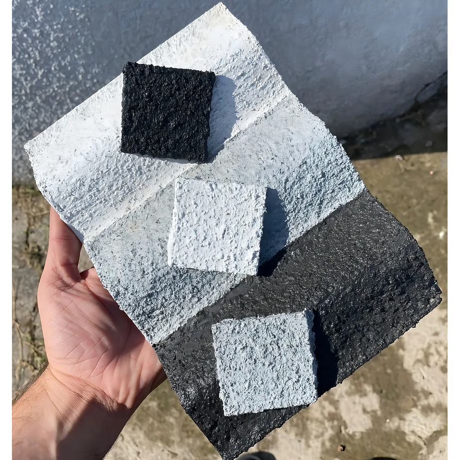 Pintura impermeabilizante sustentable y Transitable Caucho Goma Liquitech 4 Kg.   3