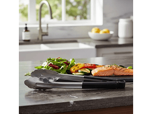 Tenaza 23Cm Mango Negro Dechef