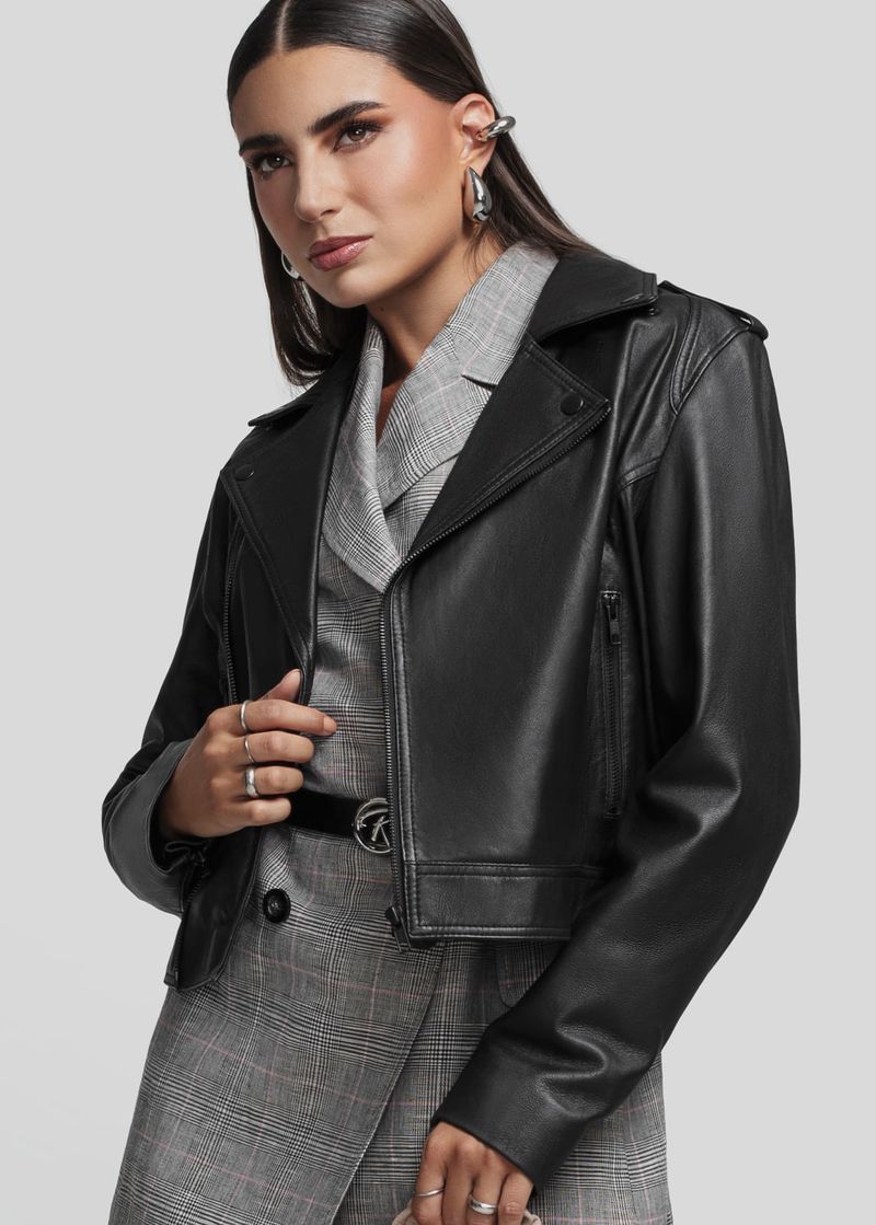 CASACA BLACK RIDE Look 4