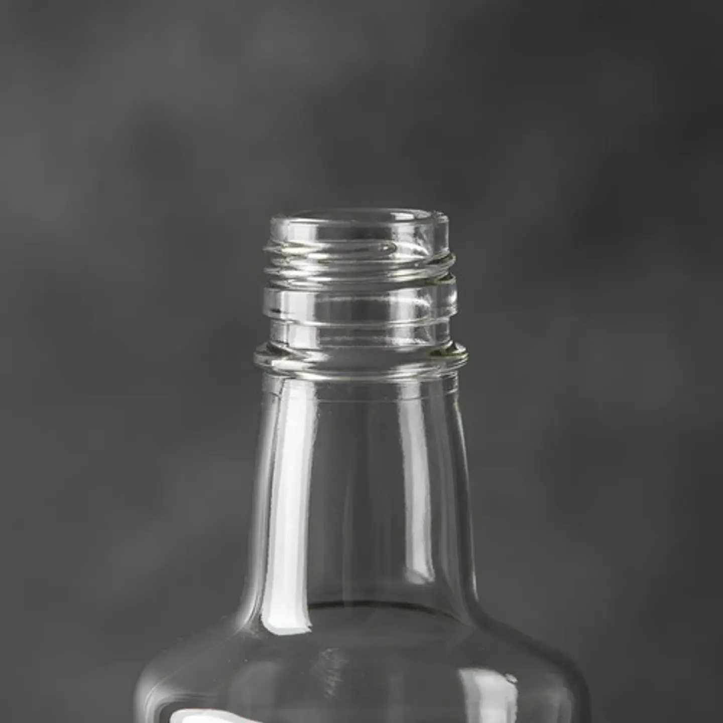 12 Botella De Vidrio Piramidal 750cc Tapa O Corcho 11