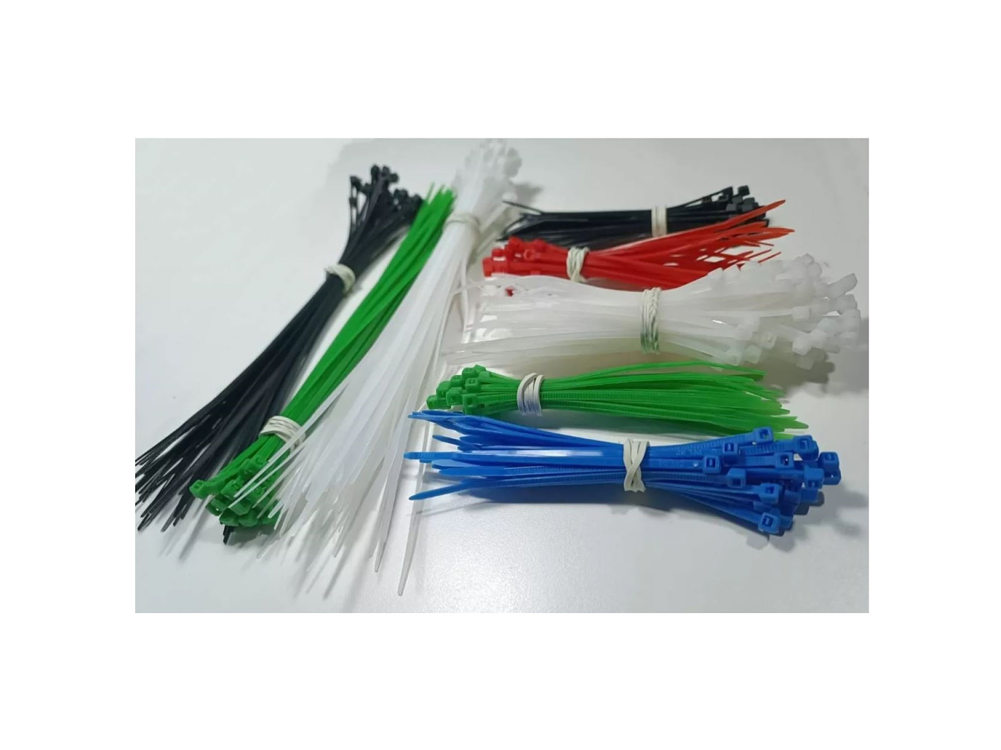 Amarras Plásticas Multiuso 300 unds Colores Macrotel MP300 3