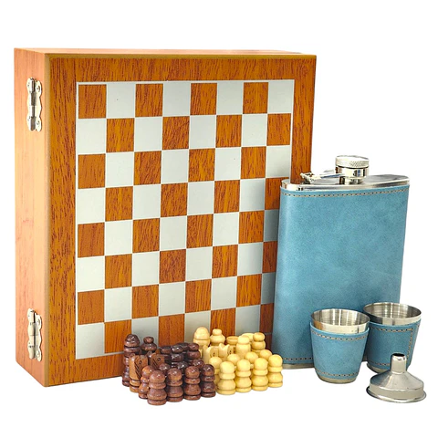 Set Juego de Ajedrez Con Petaca 8oz y 3 Accesorios 14145