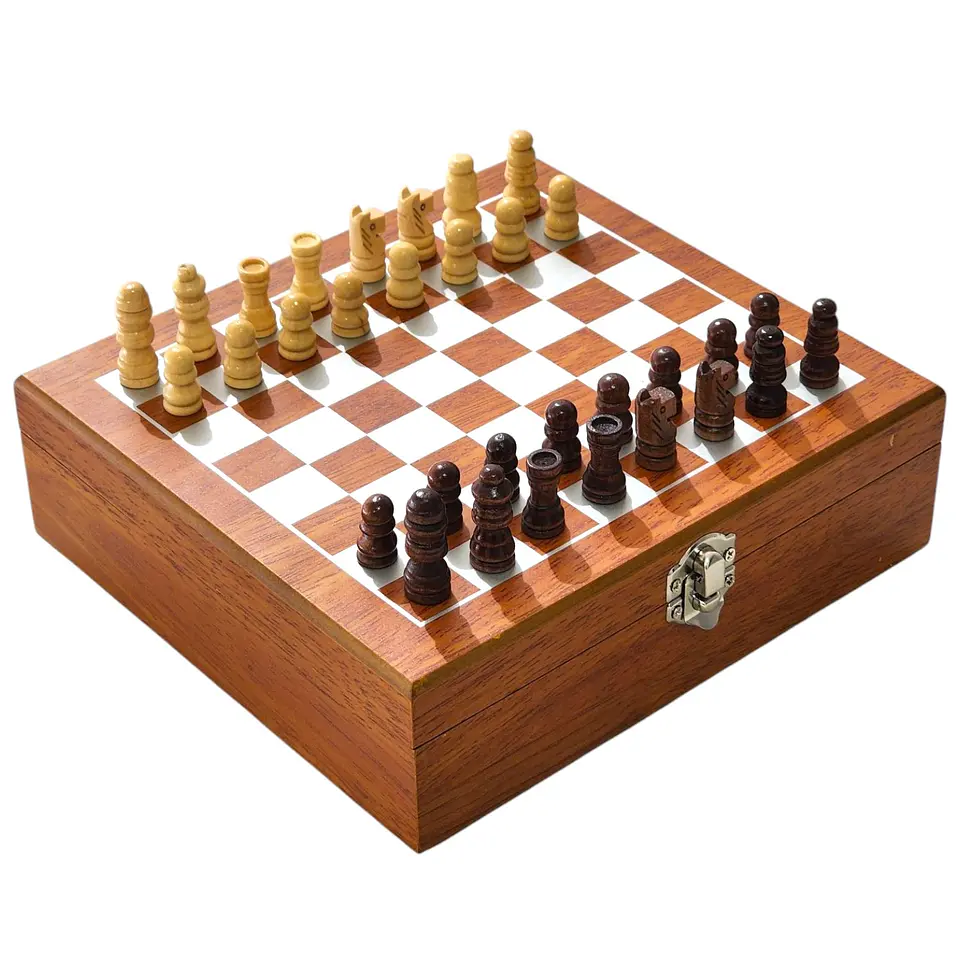 Set Juego de Ajedrez Con Petaca 8oz y 3 Accesorios 14145 5