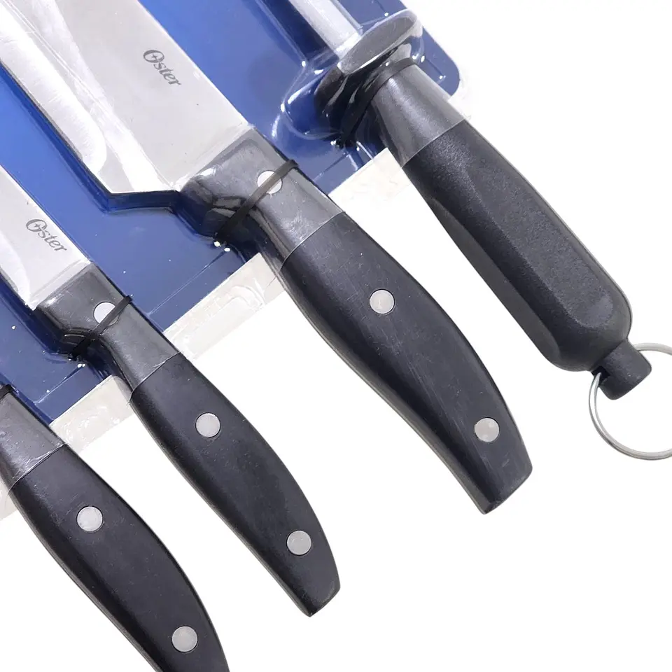 Set de 3 Cuchillos 1 Afilador de Acero Oster Triple Remache 2