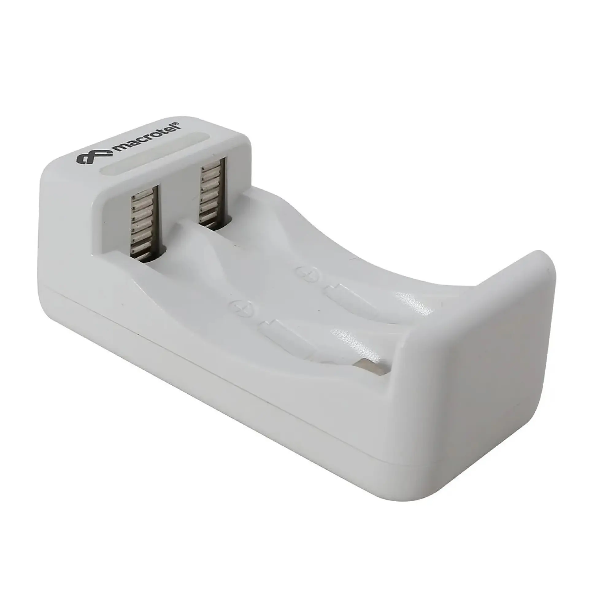 Cargador + 2 pilas AA + 2 Pilas AAA Recargables Macrotel 3