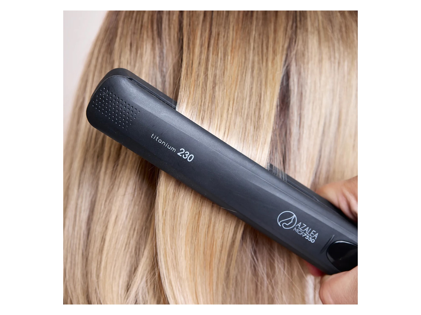 Plancha Pelo 45w Titanio 230°C Azalea MGF7550 Magefesa  5