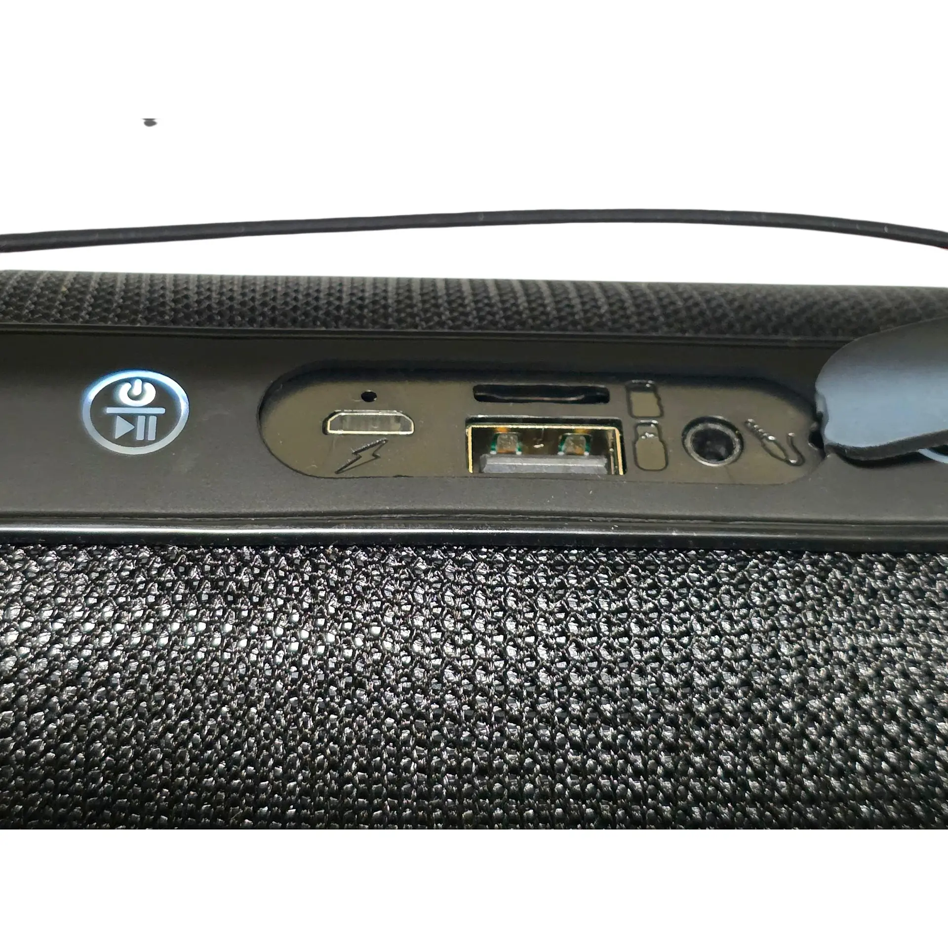 Parlante Inalámbrico BT Audiopro Usb/Sd AP02065BK Negro 6
