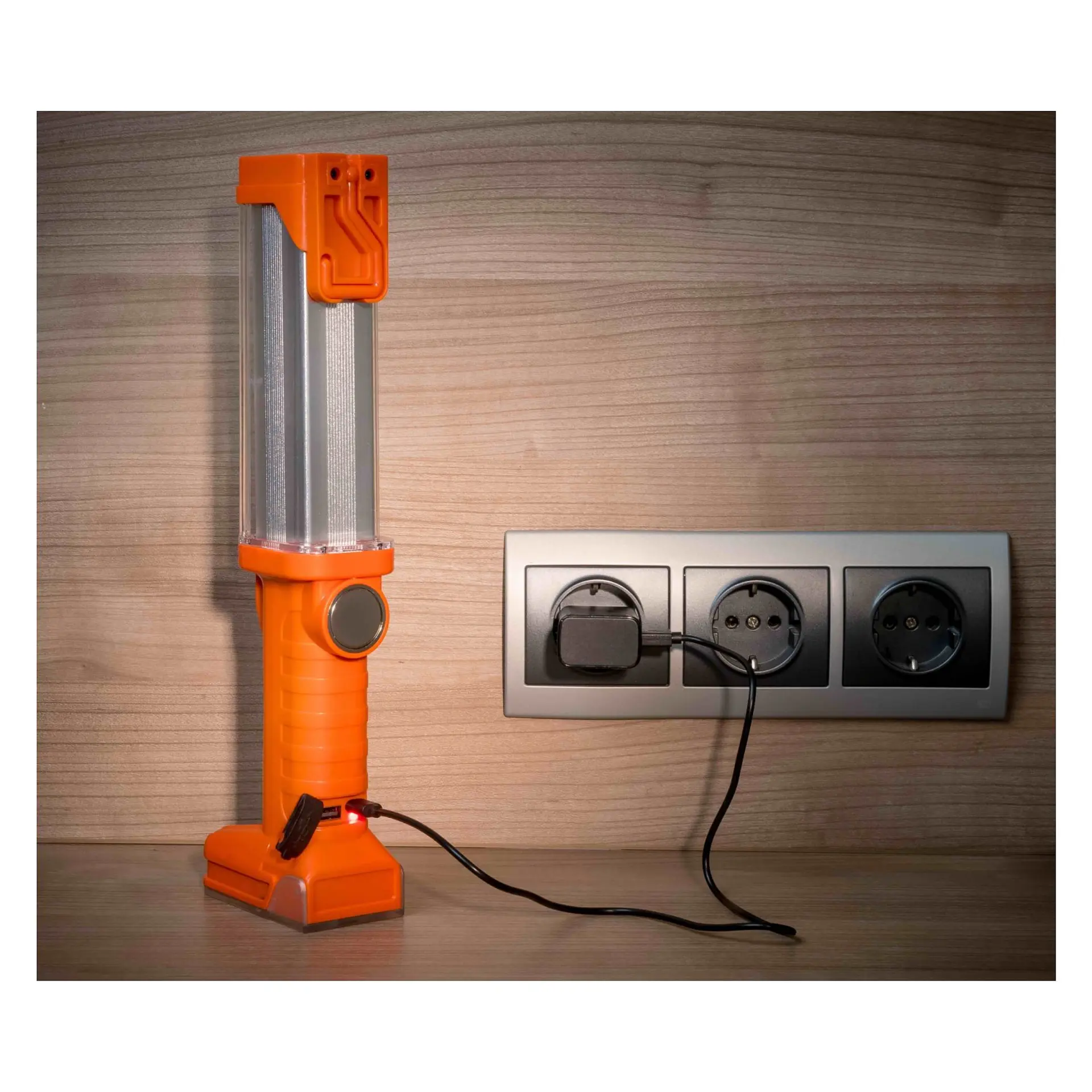 Linterna de trabajo COB 10W Recargable Magnética W012 Peka 8