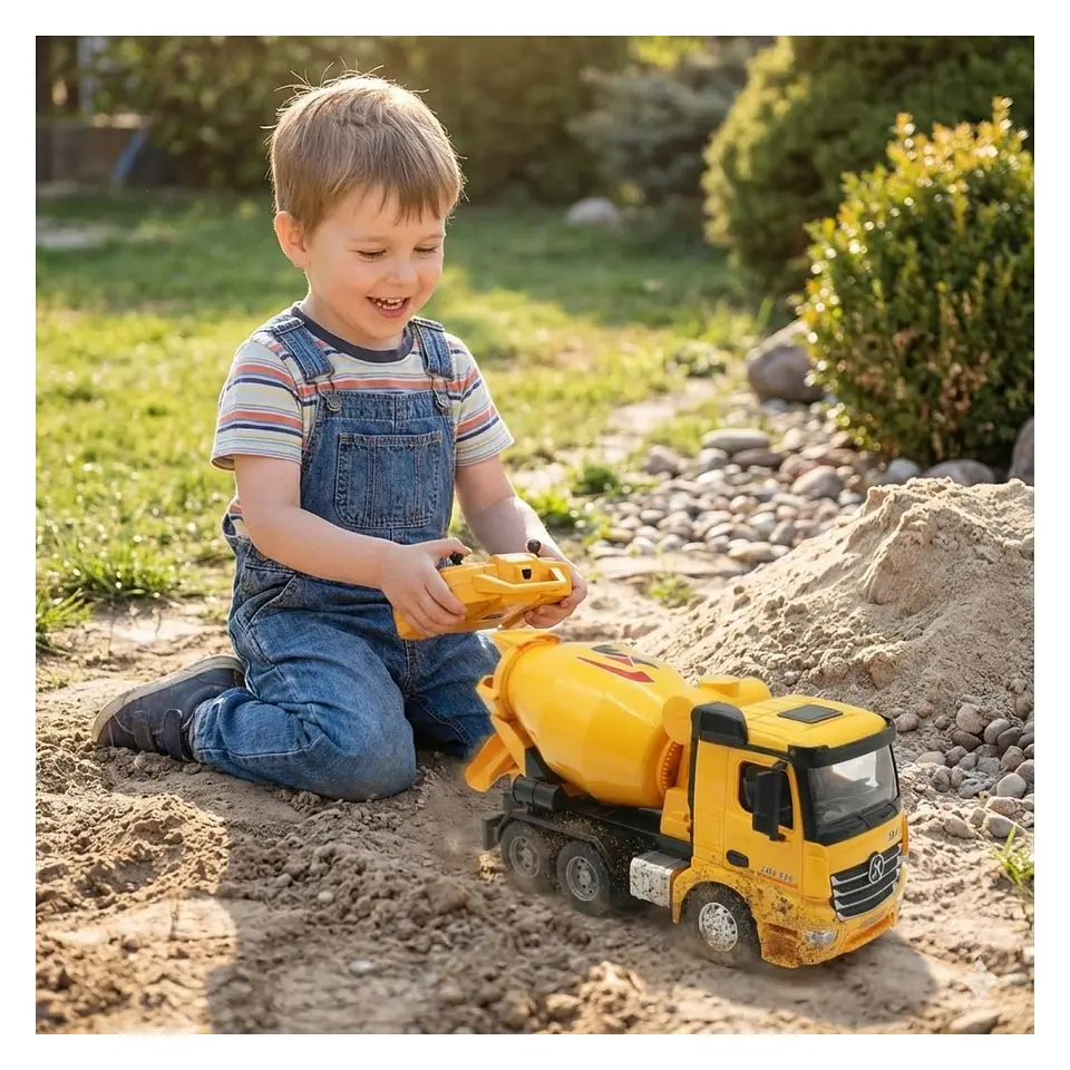 Juguete Camión Hormigonera RC Esc 1:18 Luz Sonido DBG1693 3