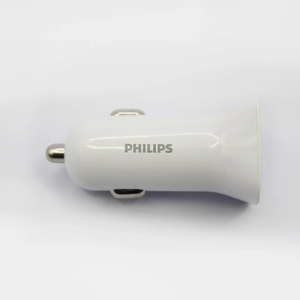 Cargador auto Philips DLP3522NW/70 blanco 2 USB-A 4