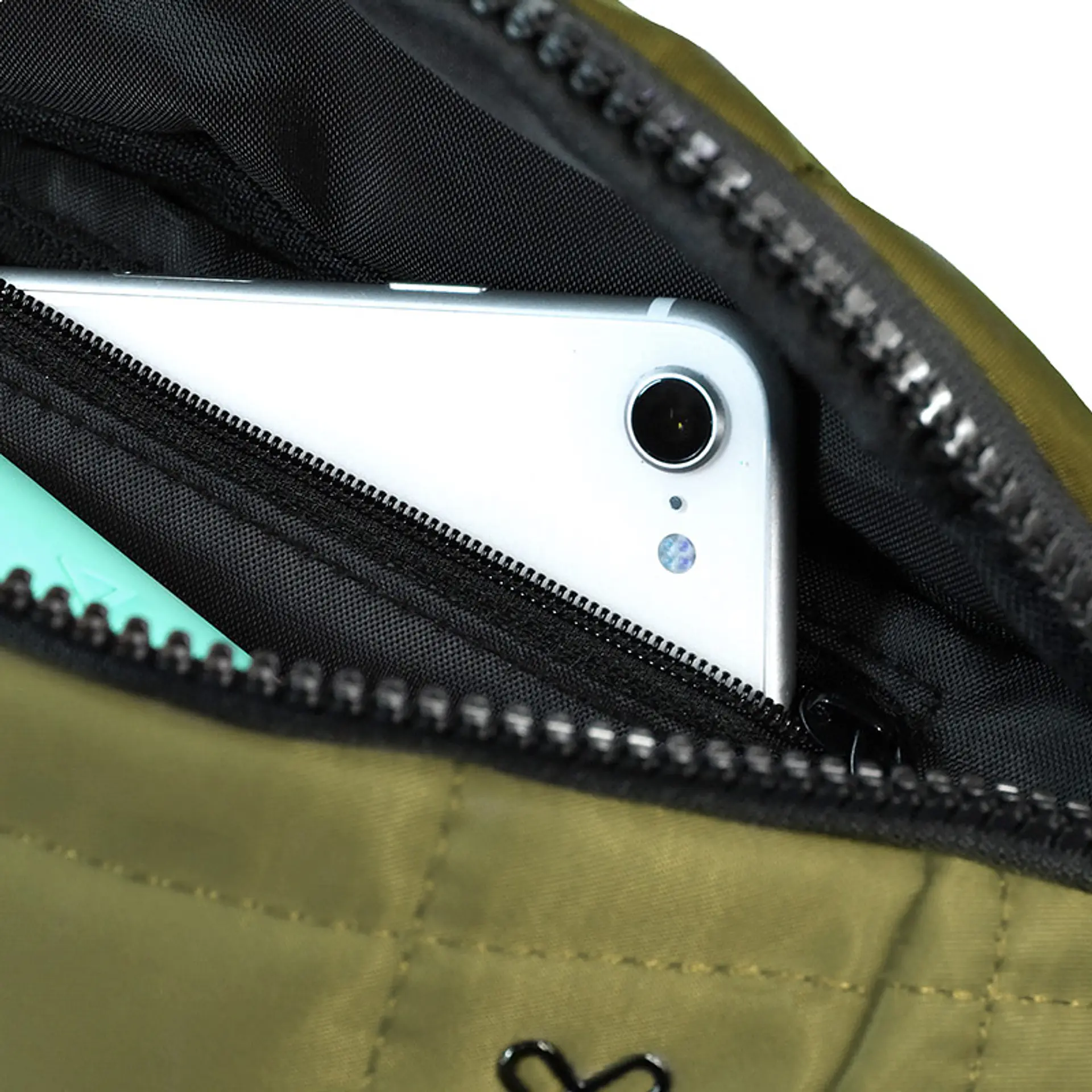 Banano con correa ajustable Klip Xtreme Isa Belt Bag KFP-550 verde oscuro por mayor 2